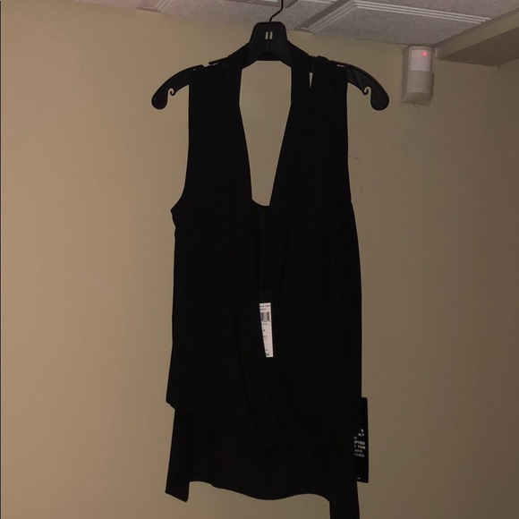 BCBG MaxAzria Nicoleta black top - Picture 3 of 7